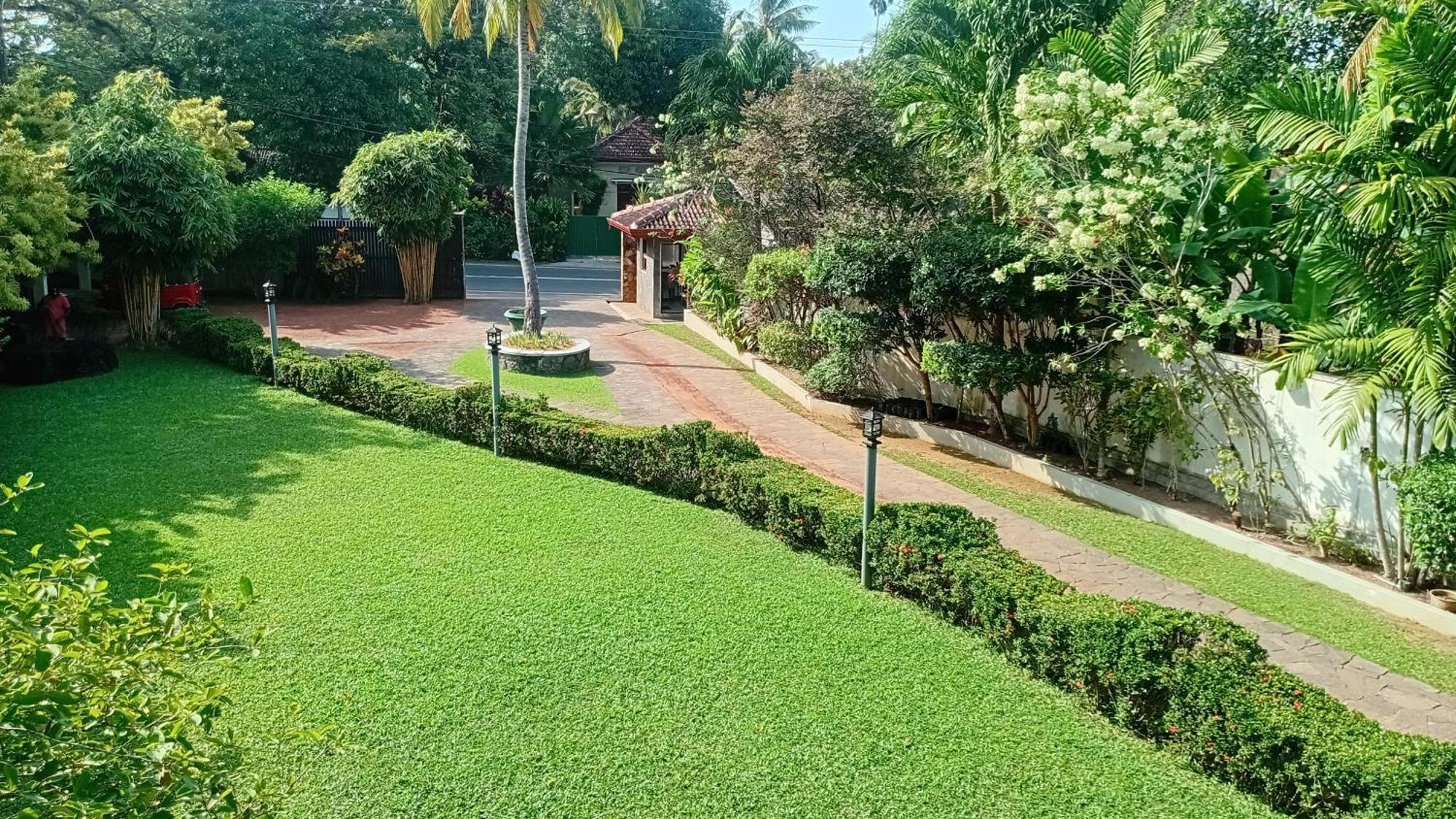 Rockery Villa Ayurveda Бентота Экстерьер фото