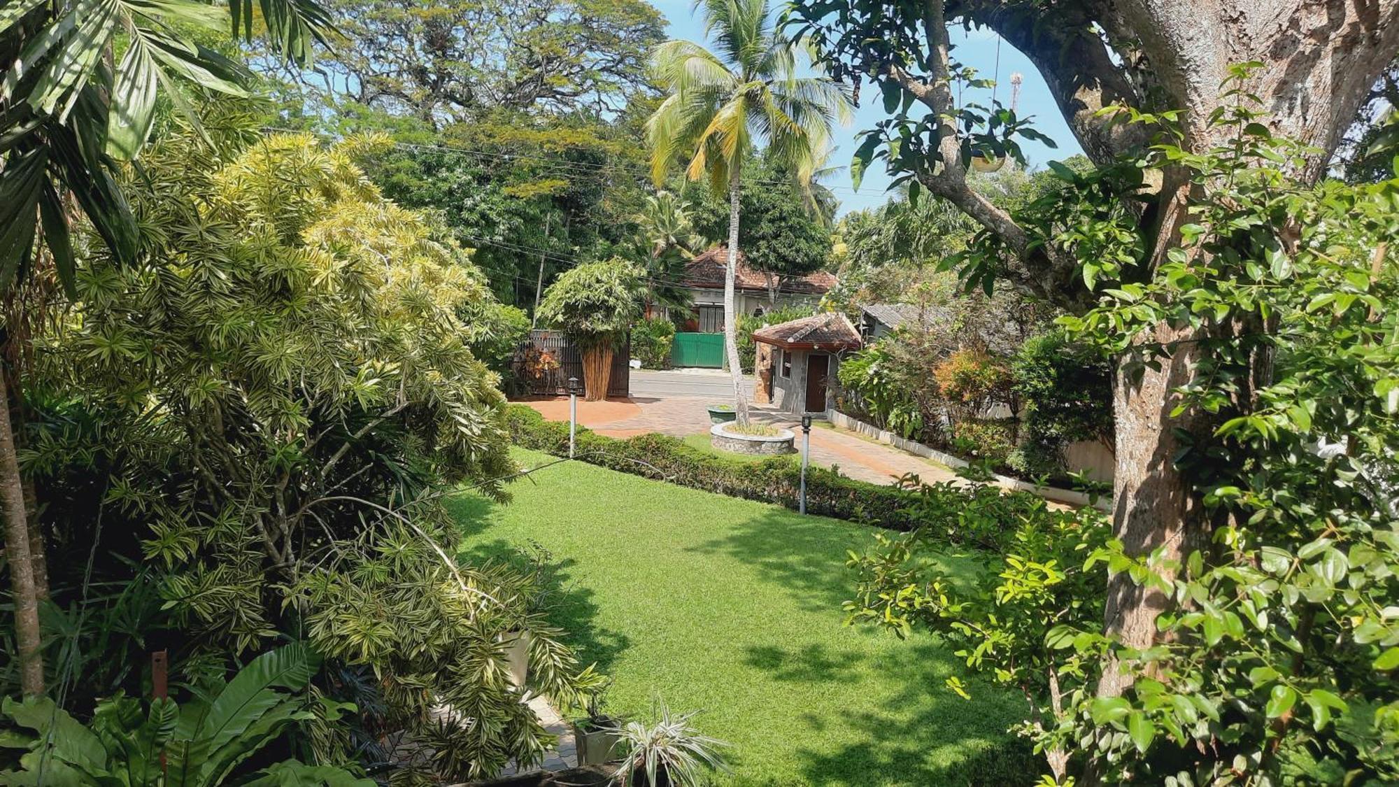 Rockery Villa Ayurveda Бентота Экстерьер фото